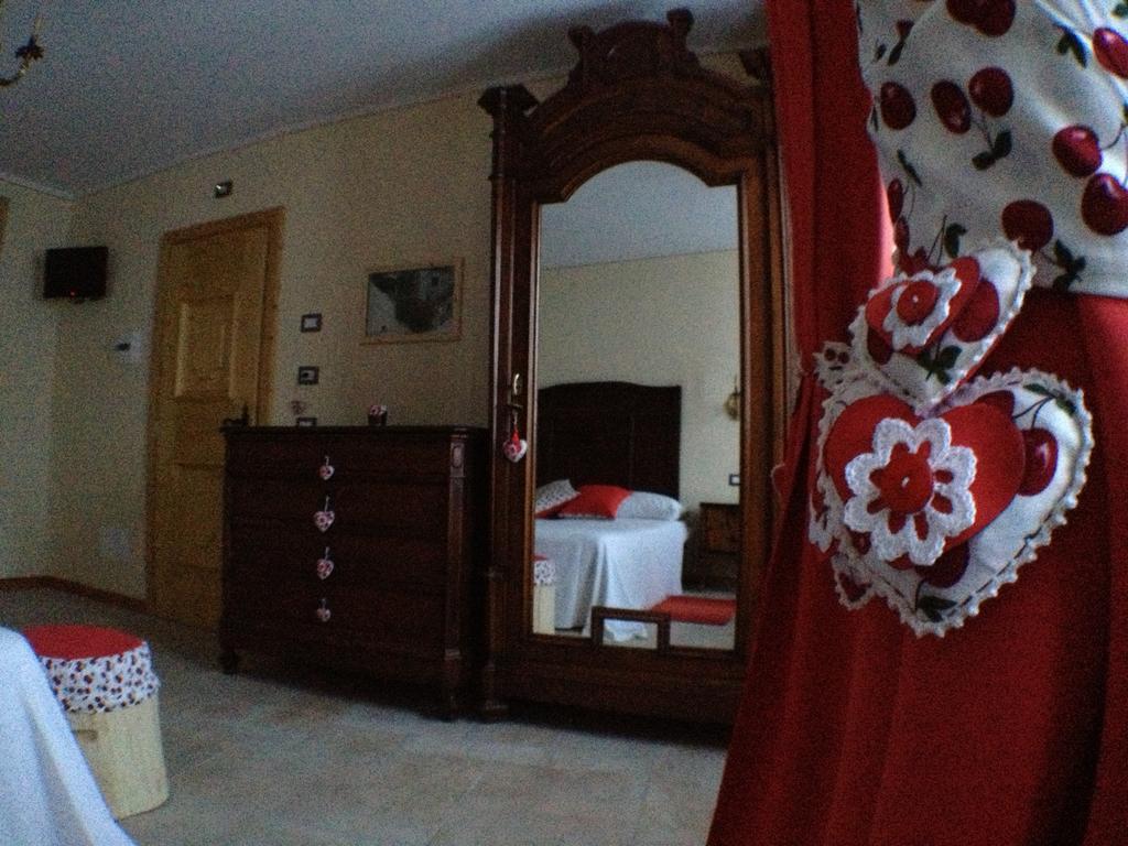 Agriturismo Antico Filare Bianzone Chambre photo