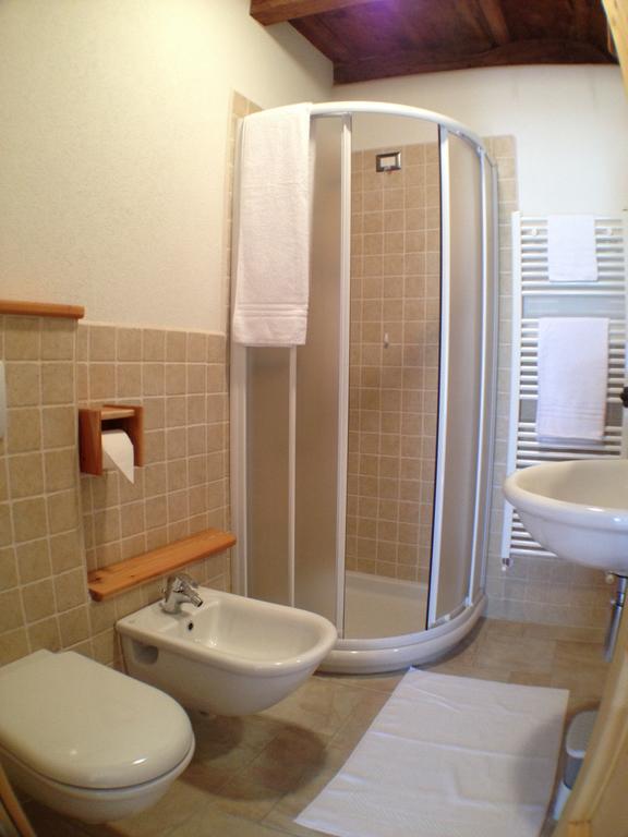 Agriturismo Antico Filare Bianzone Chambre photo